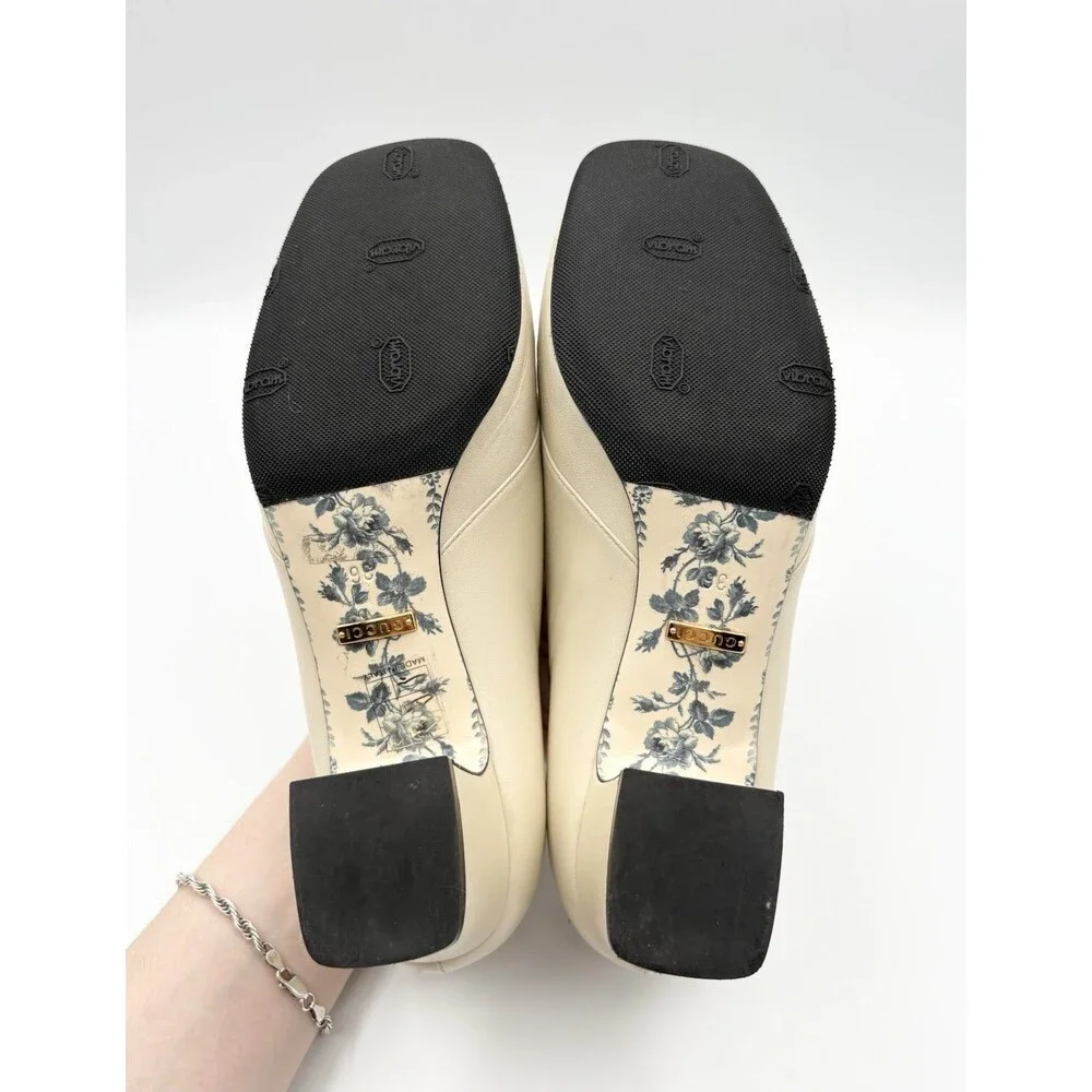 Gucci Victoire GG Block Heel Pumps White/Cream Leather Gold GG Buckle Sz EU 36 - Picture 11 of 14